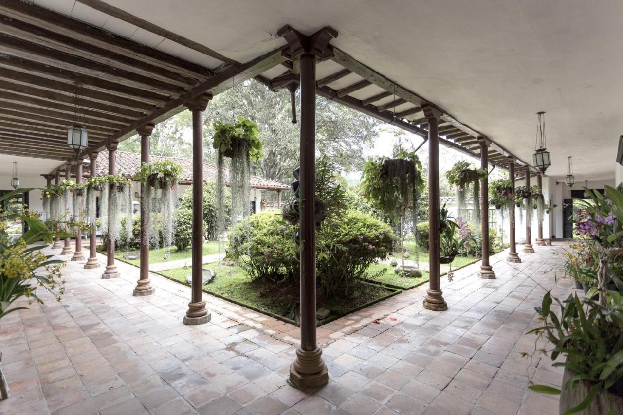 Club Campestre Hacienda Fizebad Hotel El Retiro  Exterior photo