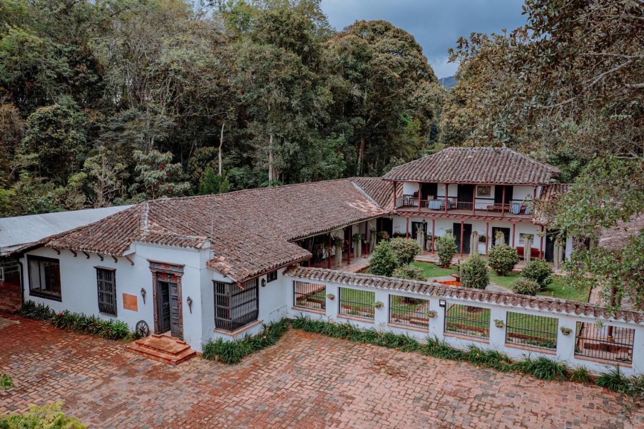 Club Campestre Hacienda Fizebad Hotel El Retiro  Exterior photo