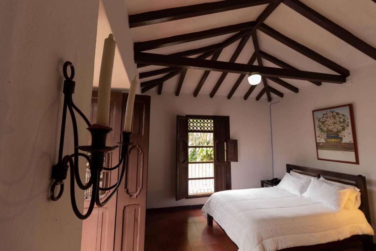 Club Campestre Hacienda Fizebad Hotel El Retiro  Room photo